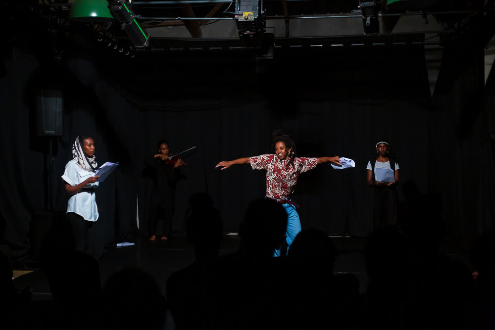 L'espace tweet media