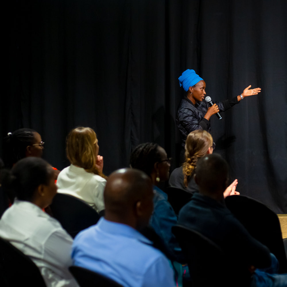 L'espace tweet media