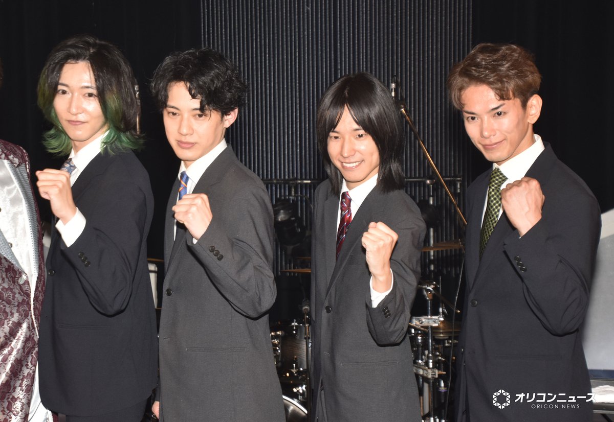 oricon's tweet image. 純烈の弟分グループ「モナキ」発表❗️

『トッキュウジャー』トカッチ
『ジュウオウジャー』タスクら
戦隊ヒーロー出身メンバーも

オーディション経て結成された4人組
じん、サカイJr.、ケンケン、おヨネ

【✍🏻プロフィール】平均年齢32歳
oricon.co.jp/news/2420931/f…

#モナキ #純烈 @junretsu_staff