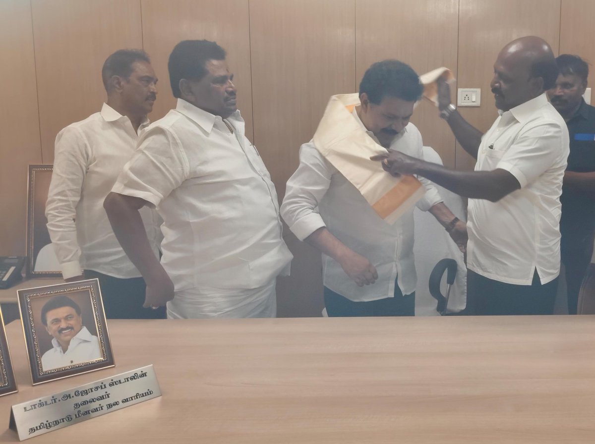 Subramanian_ma's tweet image. மாண்புமிகு தமிழ்நாட்டின் முதலமைச்சர் அவர்களால் அண்மையில் தமிழ்நாடு மீனவர் நல வாரியத்தின் தலைவராக நியமிக்கப்பட்ட அ. ஜோசப் ஸ்டாலின் அவர்கள் பொறுப்பேற்றுக் கொண்ட நிகழ்வில்... @mkstalin #Masubramanian #TNHealthminister #DMK4TN