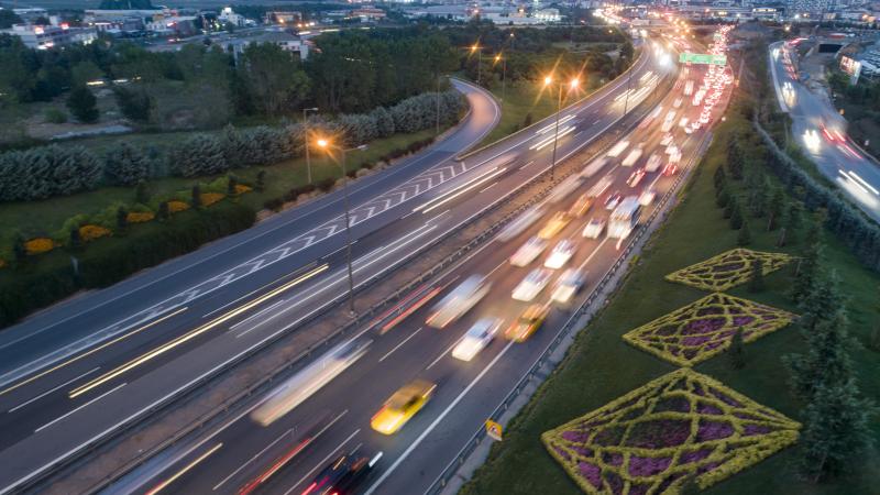 Ulaştırma ve Altyapı Bakanı Abdulkadir Uraloğlu, "Ülkemizin doğusundan batısına, kuzeyinden güneyine vatandaşlarımızın daha kolay erişimini sağlamak için çalışmalarımıza devam ettik, ulaştırma ağımızı daha da güçlendirdik." dedi.