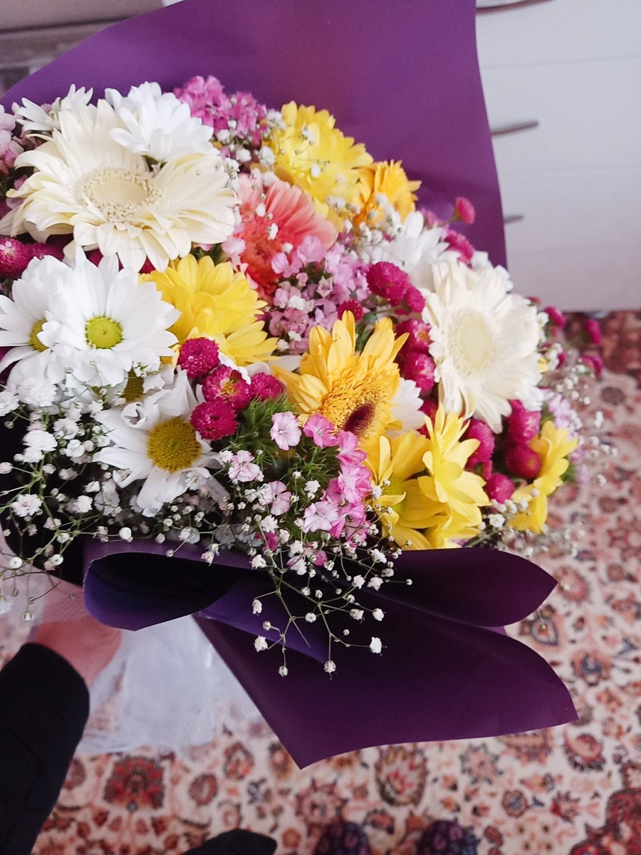 Günaydın -Tünaydin arası bişey ...☕💐