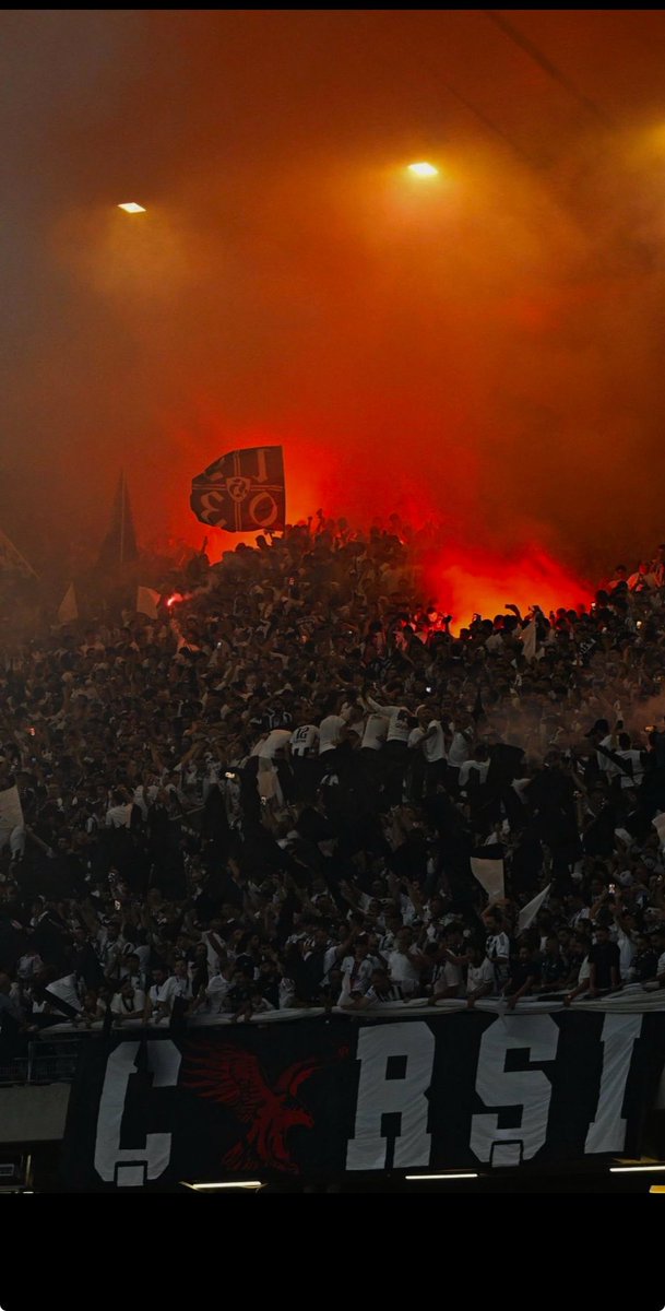 Koydum sevinçlerimi önüme Baktım hepsi sensin…
<a href="/Besiktas/">Beşiktaş JK</a>