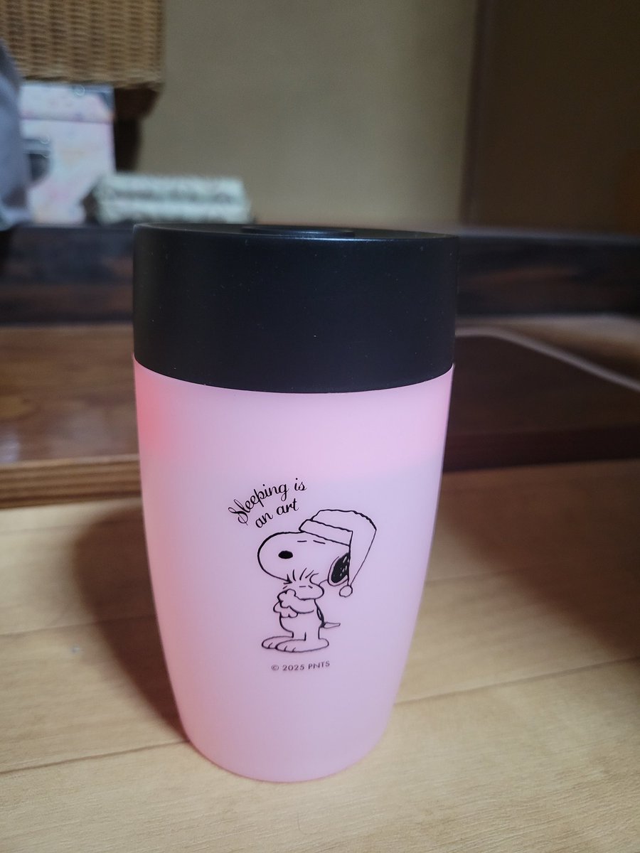 monemonemoneW11's tweet photo. 可愛くって買ってしまった加湿器(✨ Д ✨)色が変わる https://t.co/nmIPd5ErVC