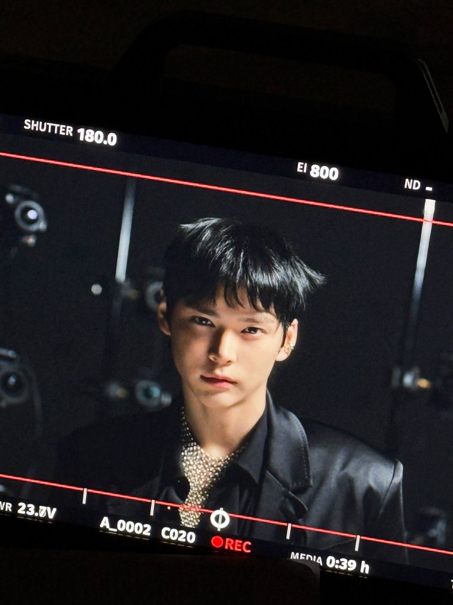 rib ❀ (@mjmndss) on Twitter photo 