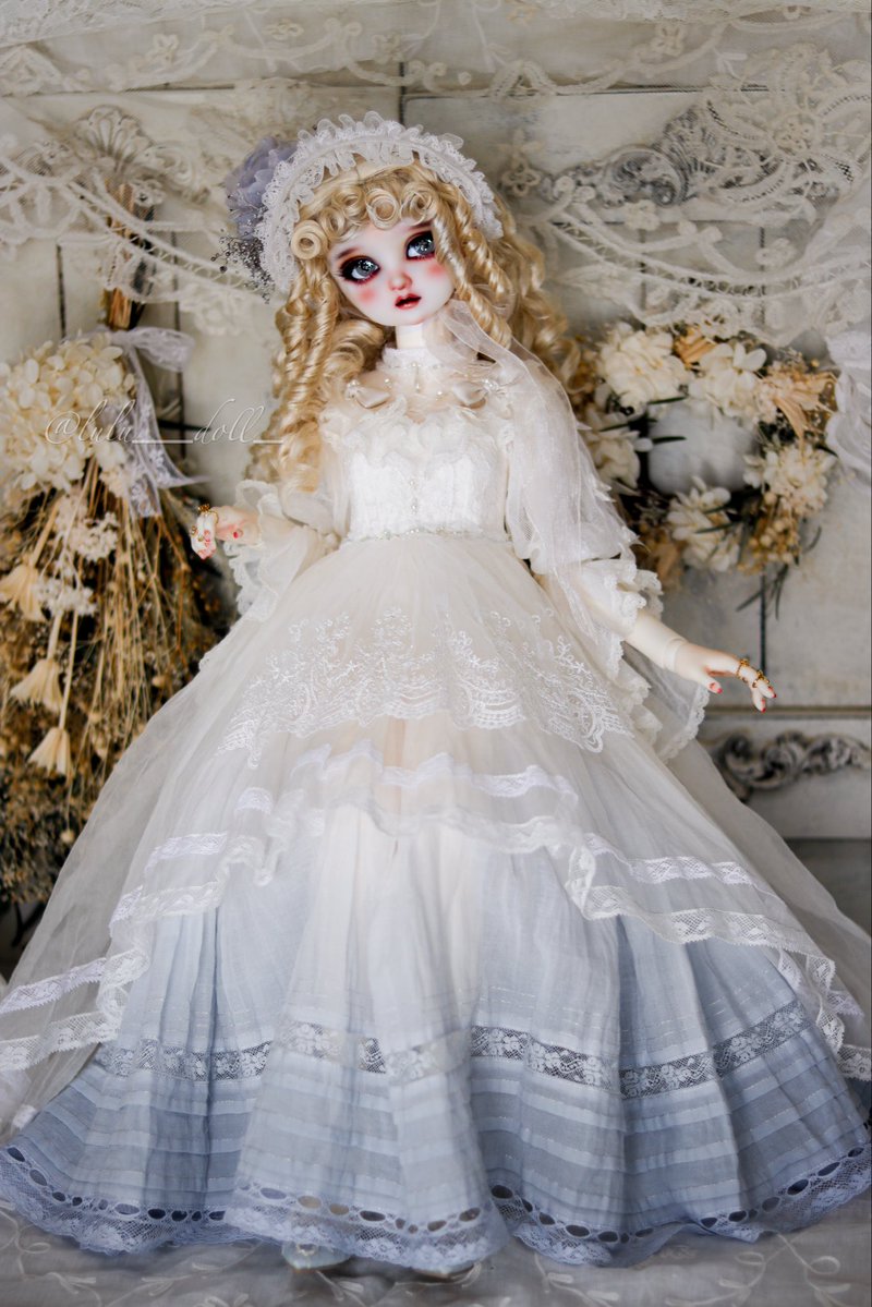 lulu__doll_'s tweet image. - ̗̀📣11/30(日) ドルパ54に出展します🎪

ブースNo.【002-SD】
(隣接はオフィーリア百貨店様【003-SD】)

ドレスの受注と、お花のヘッドドレスやクッションも販売します👗

詳細をblogにまとめていますのでぜひご覧ください(リンクをリプ欄に貼っておきます)

 #ドルパ54
 #ドルパ_ディーラー