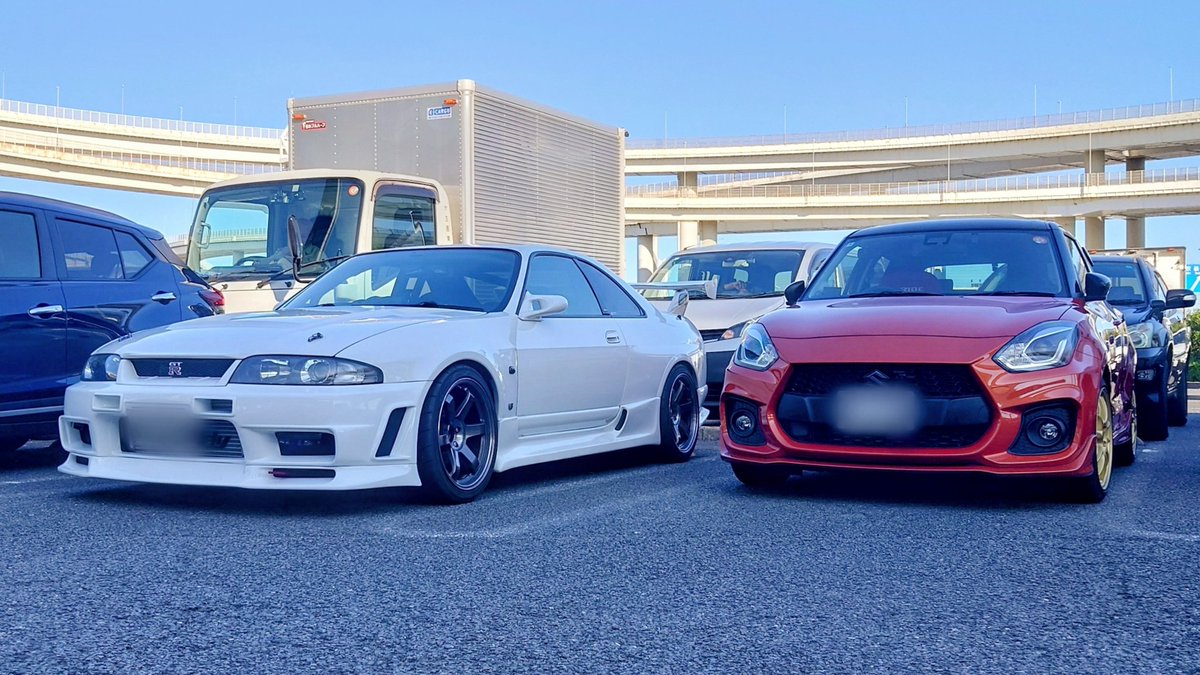 N4RSHI's tweet image. ということでZC33SとBCNR33の&quot;33会&quot;でした。出身の都市圏が近かったり同じくらいの年齢の子育て真っ最中だったり「不惑」を疑ったり、とても親近感のある会でした✨

たのしかったー。