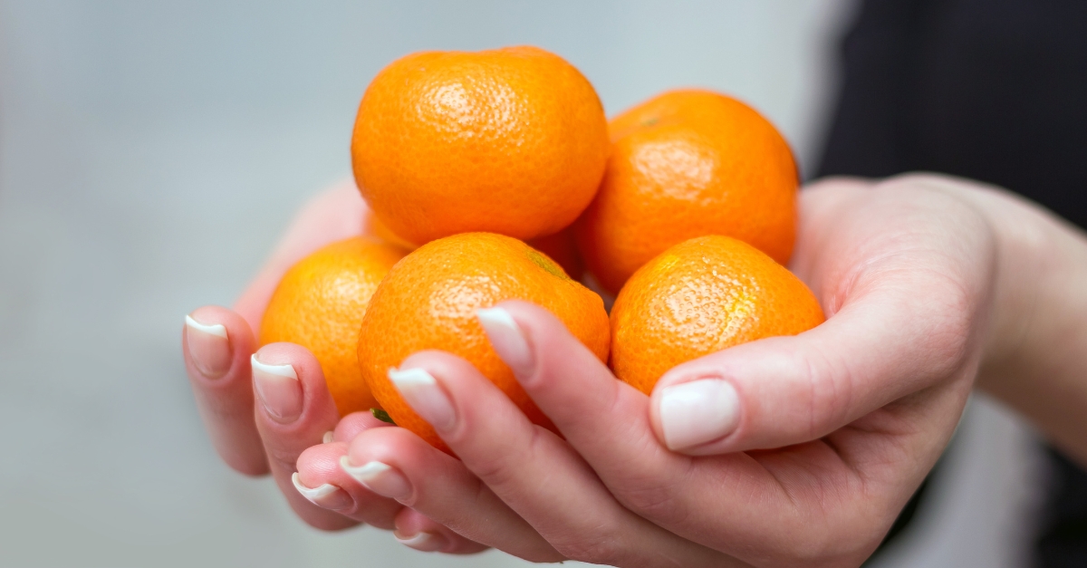 Llegó el frío y nuevas recetas a las cocinas: sopa, purés, y ¡mandarinas! 🍊

Mandarinas en muchas ocasiones locales porque nuestros asociados priorizan la colaboración con proveedores cercanos, apostando por variedades autóctonas🔝

Productos frescos y llenos de nutrientes💚