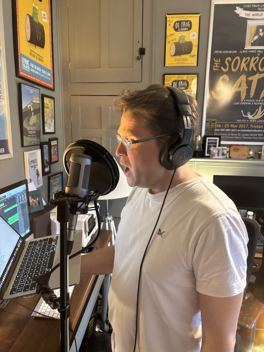 mazevansauthor's tweet image. The curtain will soon go up on WLTGO the musical at Polka Theatre so @mrlukebateman and I have been putting the final touches to the script and score… and laughing quite a lot too… polkatheatre.com/event/who-let-…