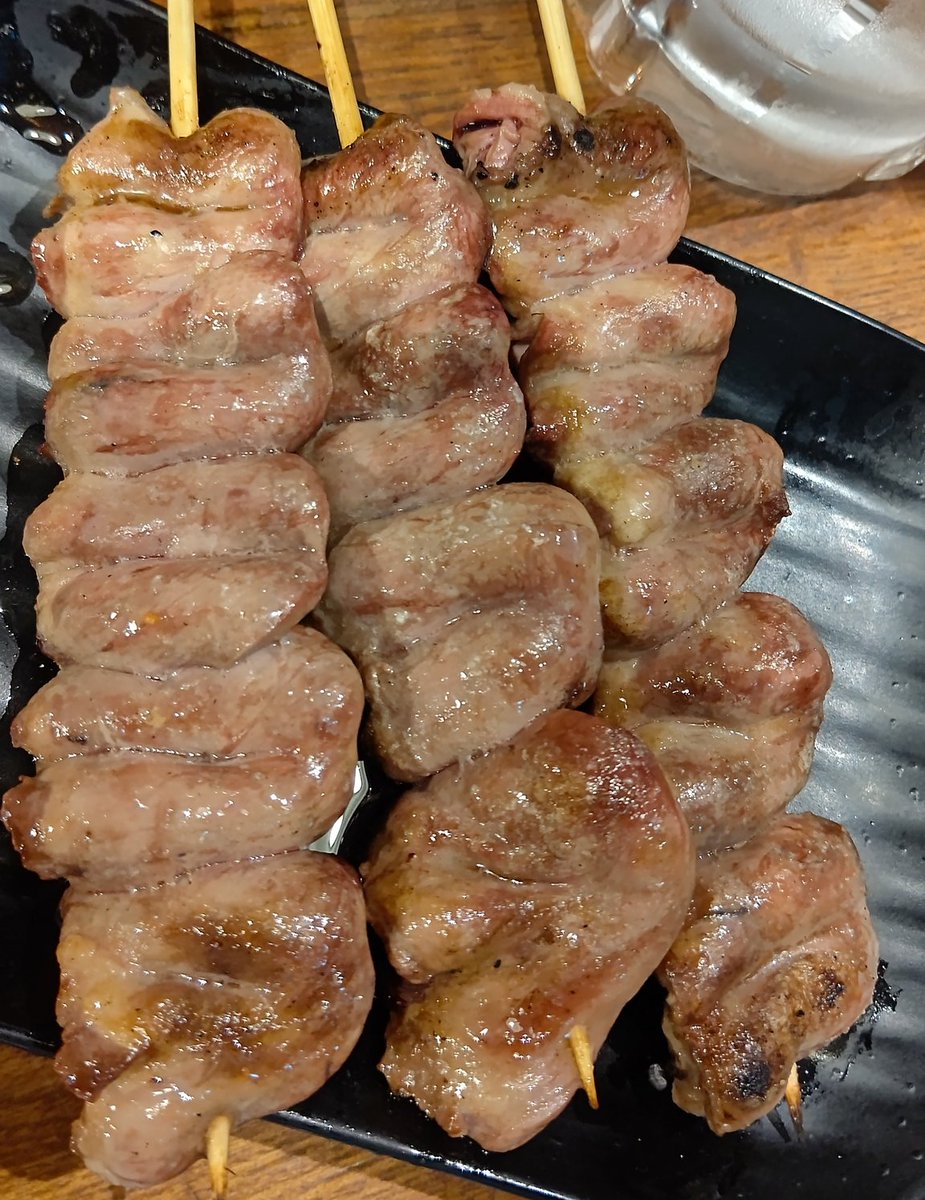 LOVE_IZAKAYA's tweet image. ハートのスリーカード♡