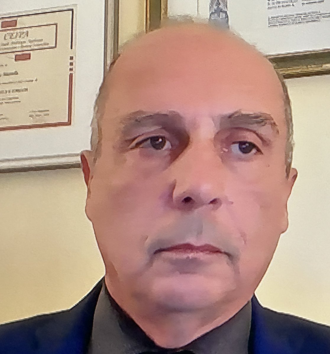 AnneJunne's tweet image. Brindisi: “C’è un super testimone molto credibile e verificato che dice di aver fatto lo scontrino”
Palmegiani ammutolito #Mattino5 #Garlasco