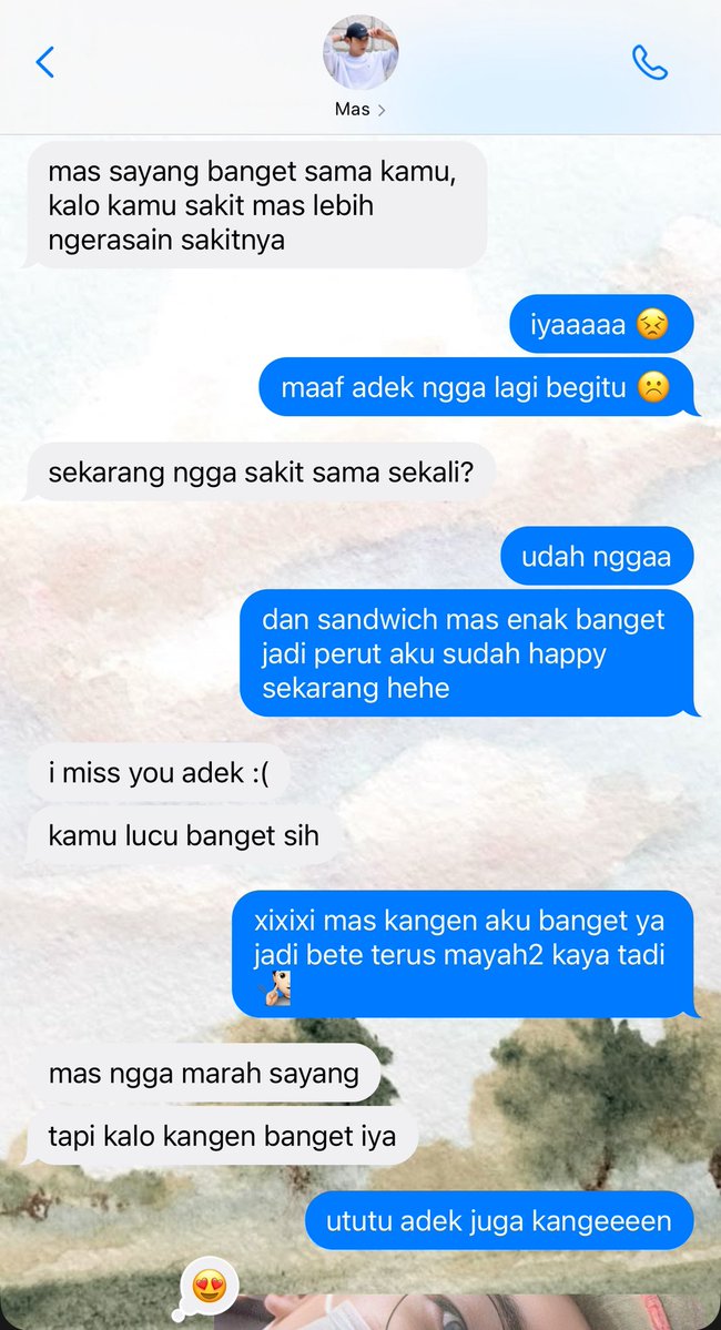 adek__wonuu's tweet image. aku jadi diomelin dari jauh 😵