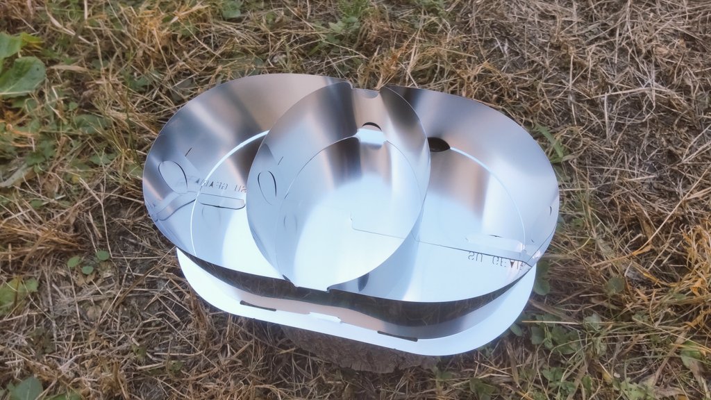 su_gear's tweet image. 加工を頼んでいた『クッカーに入るテーブル(仮)』の第一弾が届きました☺️

ついては良い名前思いつかないので、名前を募集したいと思います。

募集期間は12/7 18時まで、このテーブルの名前に決定した方に1台プレゼントいたします。

応募はこのポストを引用リポストでお願いします🙇🏻
(続く)