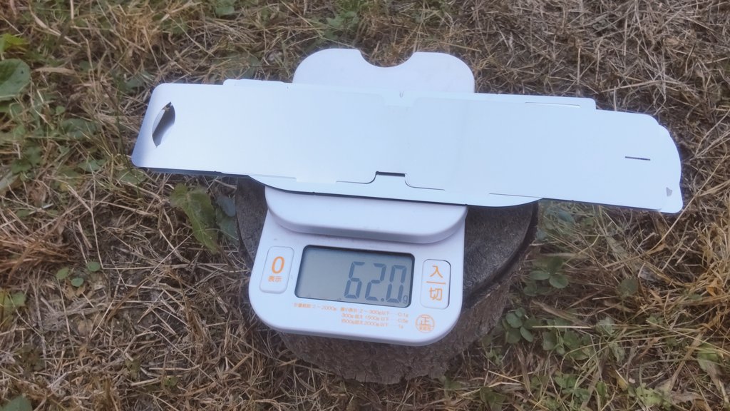 su_gear's tweet image. 加工を頼んでいた『クッカーに入るテーブル(仮)』の第一弾が届きました☺️

ついては良い名前思いつかないので、名前を募集したいと思います。

募集期間は12/7 18時まで、このテーブルの名前に決定した方に1台プレゼントいたします。

応募はこのポストを引用リポストでお願いします🙇🏻
(続く)