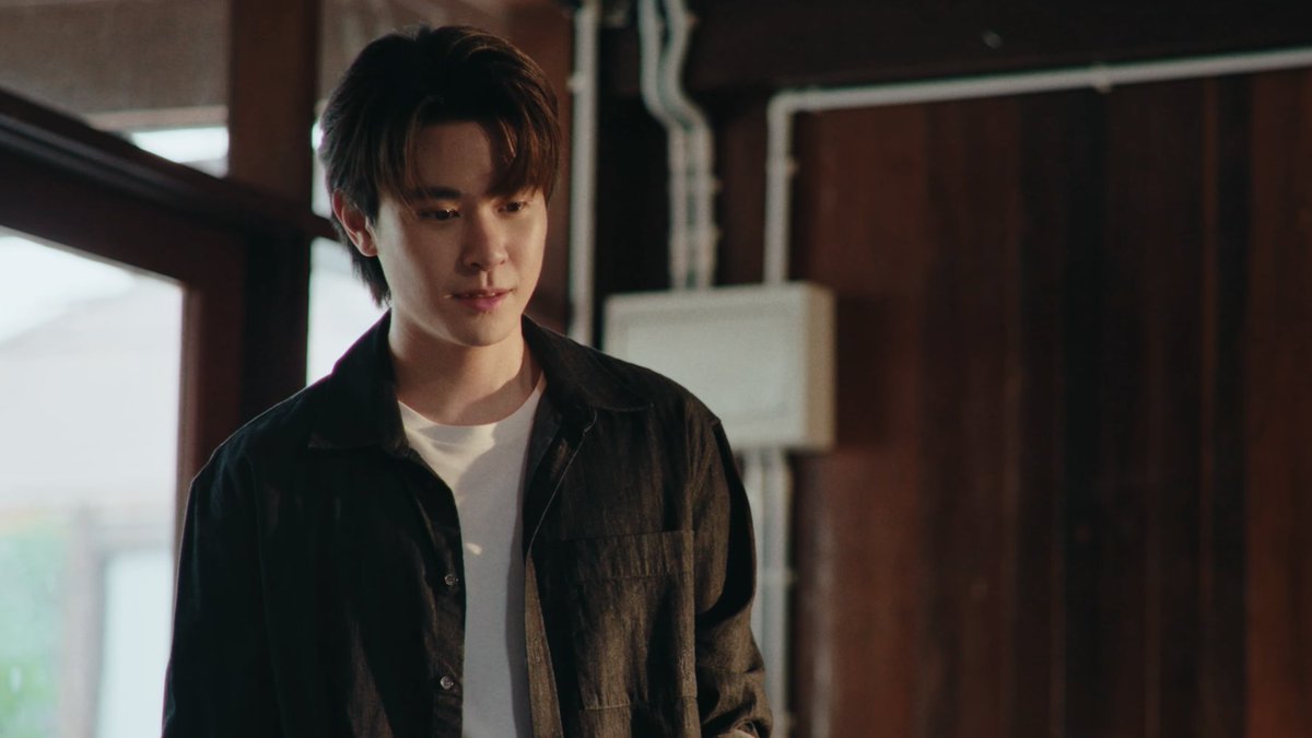 mintmag_th's tweet image. น้ำตาจะไหล! หนุ่ม #แจ๊คกี้จักริน ปล่อย MV เพลงซิงเกิลใหม่ “ไม่เป็นไรจริงๆ” ที่ในครั้งนี้เจ้าตัวได้ชวนนักแสดงรุ่นใหญ่อย่าง ‘แหม่ม คัทลียา’ มาร่วมถ่ายทอดเรื่องราวในครั้งนี้ นับว่าเป็นเพลงช้าส่งท้ายปีที่แทนความในใจ ซ่อนความรู้สึกที่แท้จริงไว้ ด้วยคำว่าไม่เป็นไร เรียกว่าใครได้ฟังแล้ว…