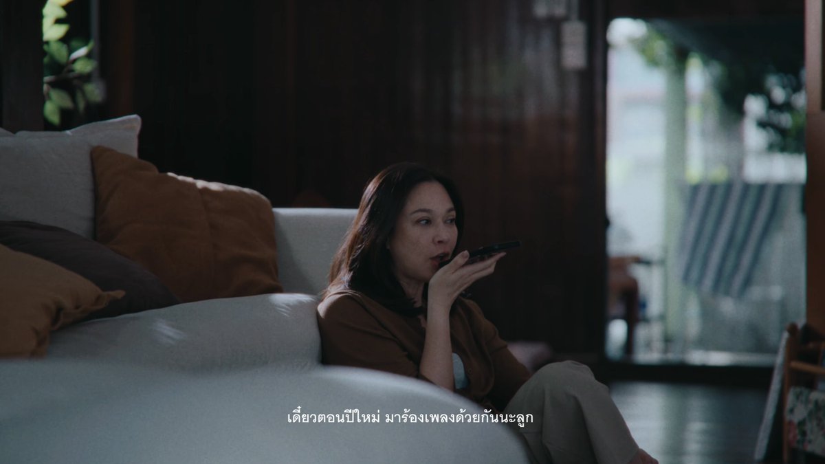 mintmag_th's tweet image. น้ำตาจะไหล! หนุ่ม #แจ๊คกี้จักริน ปล่อย MV เพลงซิงเกิลใหม่ “ไม่เป็นไรจริงๆ” ที่ในครั้งนี้เจ้าตัวได้ชวนนักแสดงรุ่นใหญ่อย่าง ‘แหม่ม คัทลียา’ มาร่วมถ่ายทอดเรื่องราวในครั้งนี้ นับว่าเป็นเพลงช้าส่งท้ายปีที่แทนความในใจ ซ่อนความรู้สึกที่แท้จริงไว้ ด้วยคำว่าไม่เป็นไร เรียกว่าใครได้ฟังแล้ว…