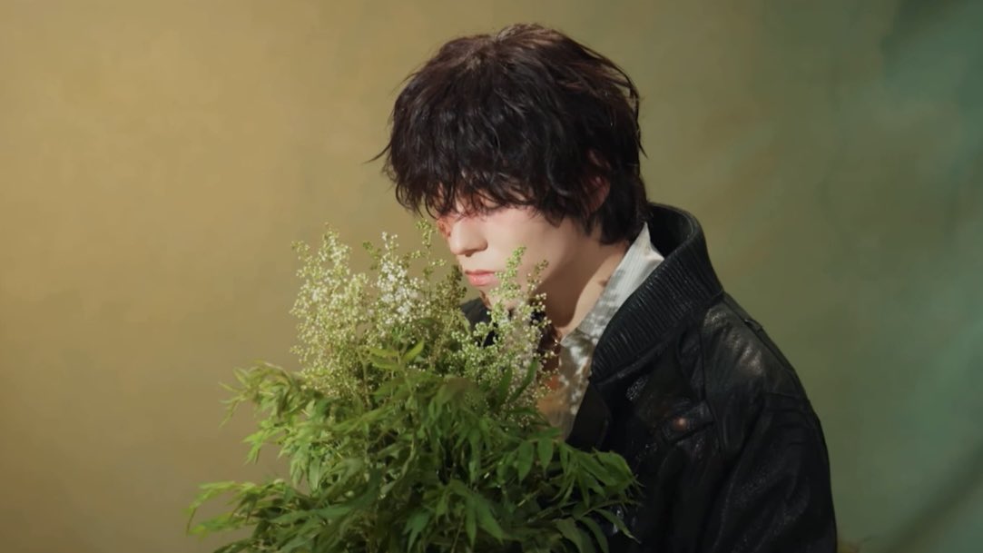 🎧 (@vernonsource) on Twitter photo 