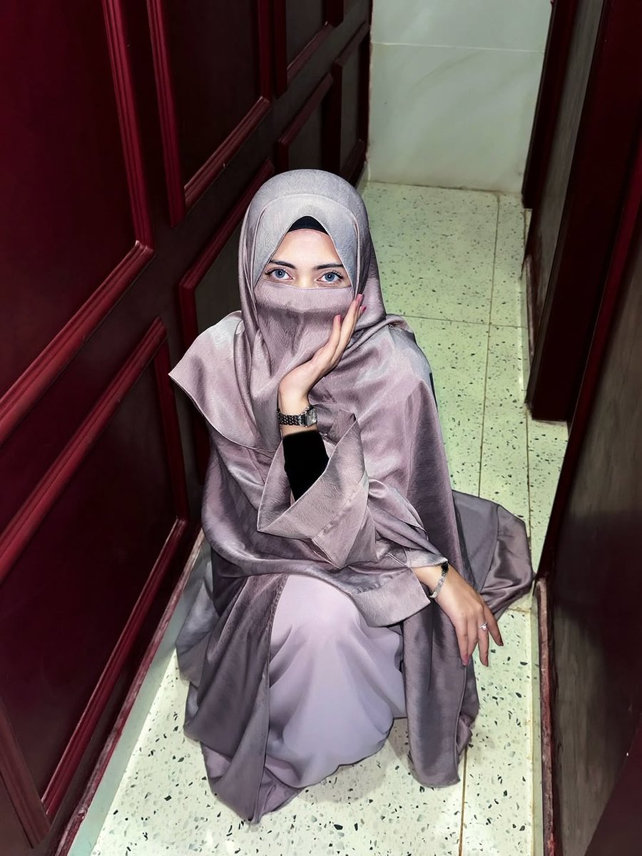 Girlfriend or wife?