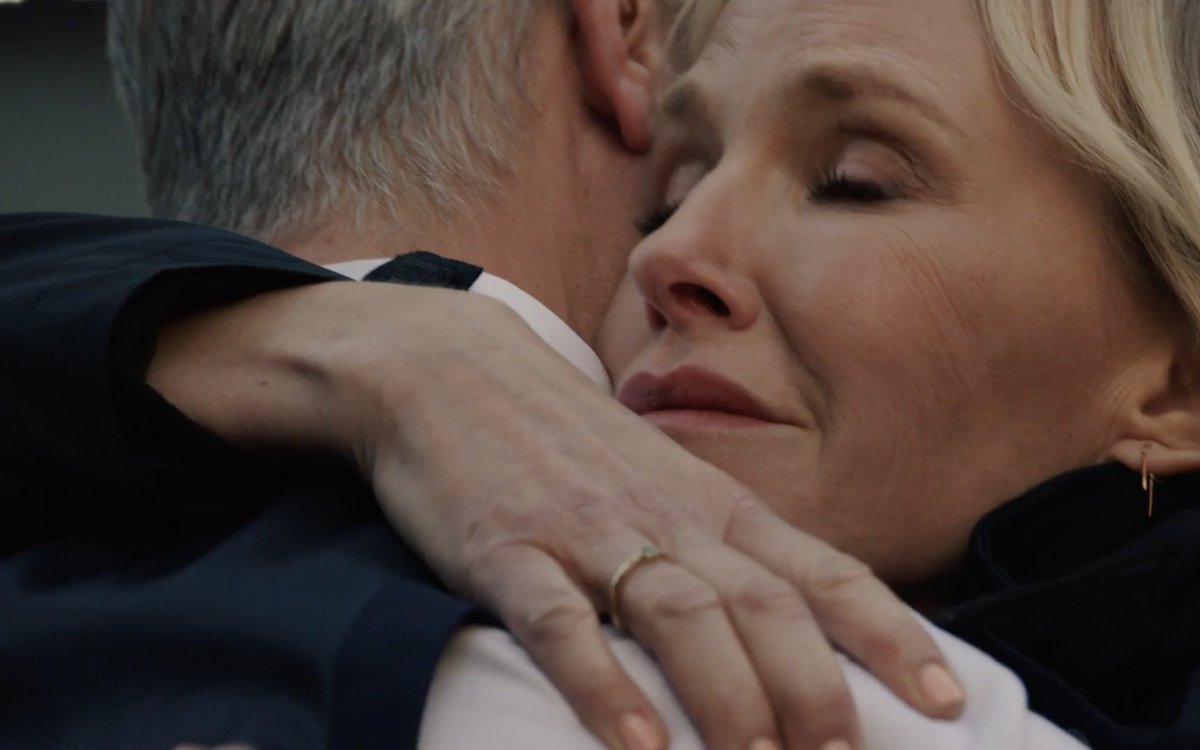 rollinsxcarisi's tweet image. this parallel &amp;gt; 
#svu