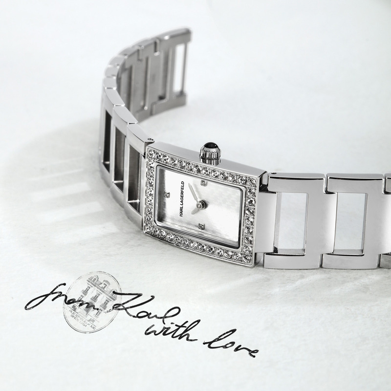 モード界の巨匠「KARL LAGERFELD(カール・ラガーフェルド)」 2025FW