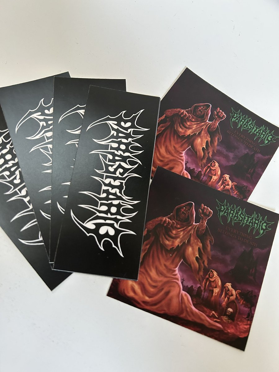 parasitariodm's tweet photo. 本日、入場特典として先着順でPARASITARIOのロゴステッカー、物販をご購入いただいた方にはアルバムアートワークのステッカーをプレゼントいたします！

皆様のご来場お待ちしております！ https://t.co/INHRxvV1We