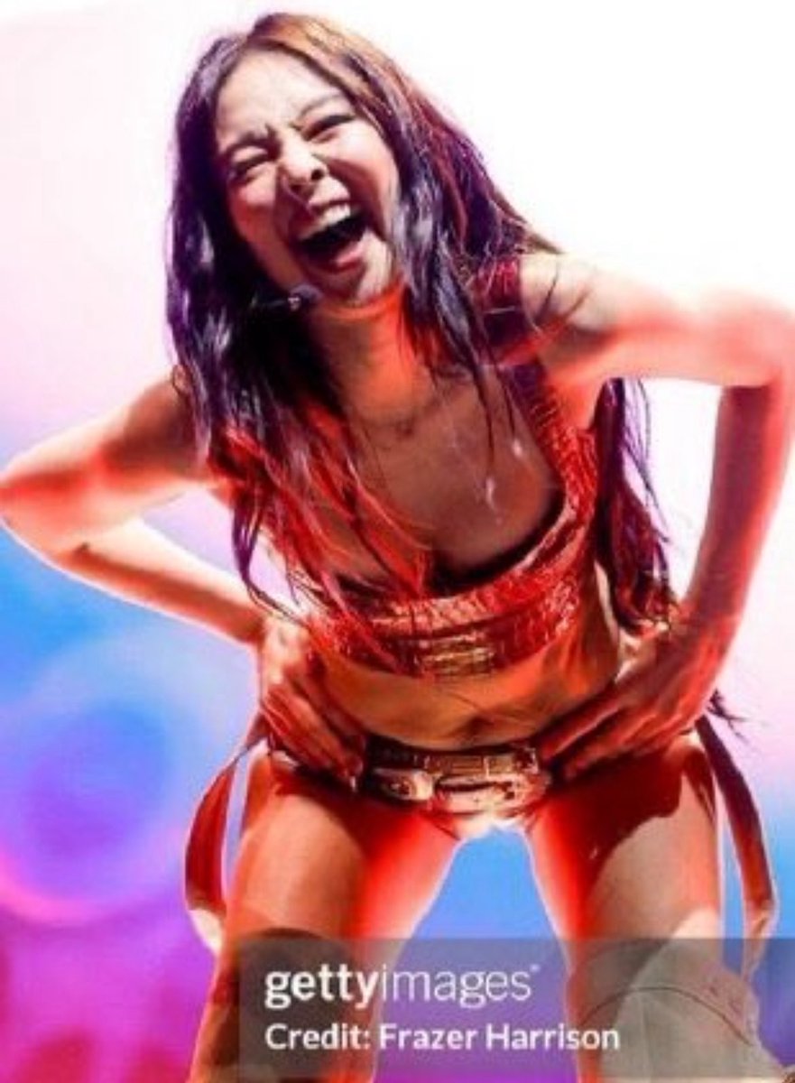 yvKzu4ISnY29201's tweet image. Being in a show that promotes r@pe is embarrassing