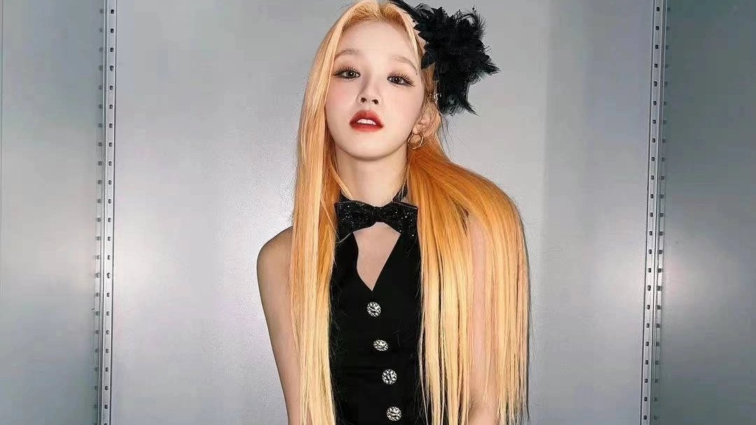 𝑀e vesti bonita para la ocasión, todas quieren estar in ✶ ᤴ #𝐠𝕚r𝐥s۶ৎː𝑙𝕒n𝔡 &amp; yo no iba a ser la excepción, así que me arregle 𝕝o suficiente para no desentonar con #𝐢zn𝕒𓈒𔓘۫ᰍ𝚖թ𝟹♡'✨ y 𝚍e paso 𝕝ograr que mis 𝑓avs me miren un rato.

m𝕚n𝕚 ǝv𝕚l ✿𓈒 ᥀ #𝚢or𝕚ko!