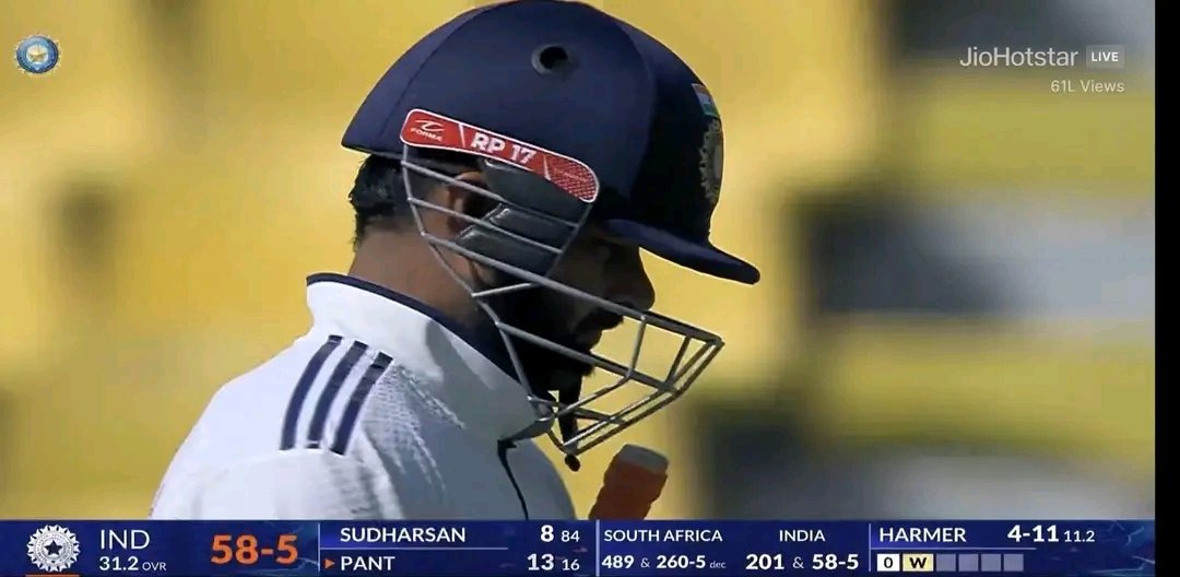 varunklstan's tweet image. Rishabh Pant daily routine :

- wake up
- Drop catches, miss stumpings
- shout behind the stumps for cameras
- Run -ve PR against Gill, KL
- Run -ve PR against other WKs
- do blind slogging
- gets out under pressure
- shift blame on others
- Tries to get sympathy
- sleep