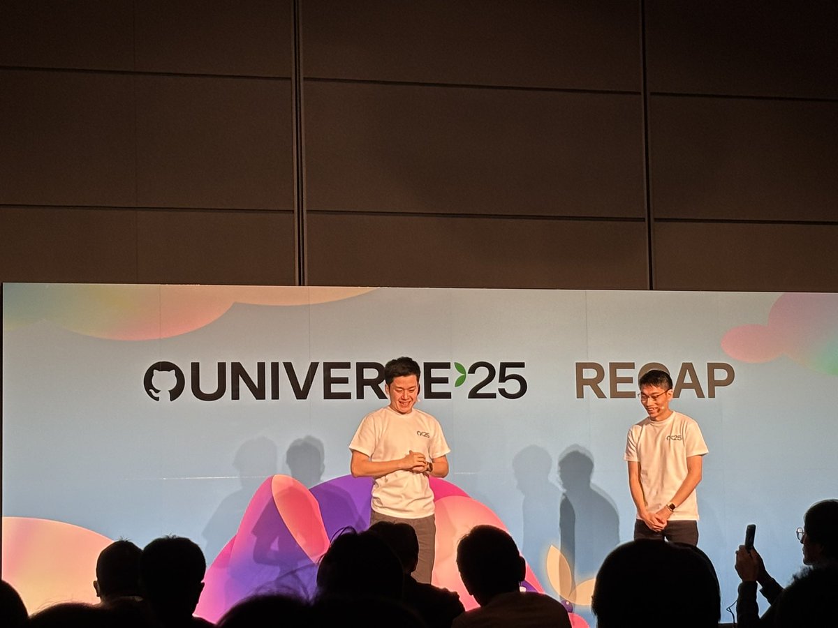 kawamoto_LINER's tweet image. QAタイム！
参加者からたくさん質問が来ていて、みなさん最新のGitHubの機能や具体お仕事に活用するところに興味津々ですね❗️
(QAタイムすごく盛り上がってます✨)

#GitHubUniverseRecap #GitHub #GitHubCopilot