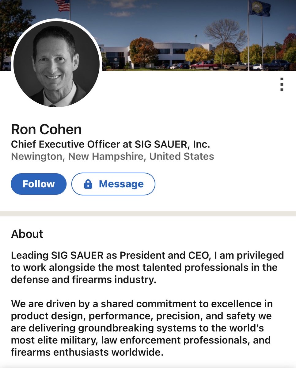 LauraLoomer's tweet image. During his interview with @ShawnRyan762, @TuckerCarlson said he likes hunting. He went shooting with Shawn. Tucker seems to be enjoying the new Army combat rifle made by @sigsauerinc Sig Sauer. I wonder if he has an issue with the fact that the company is run by an Israeli Jew.🤣