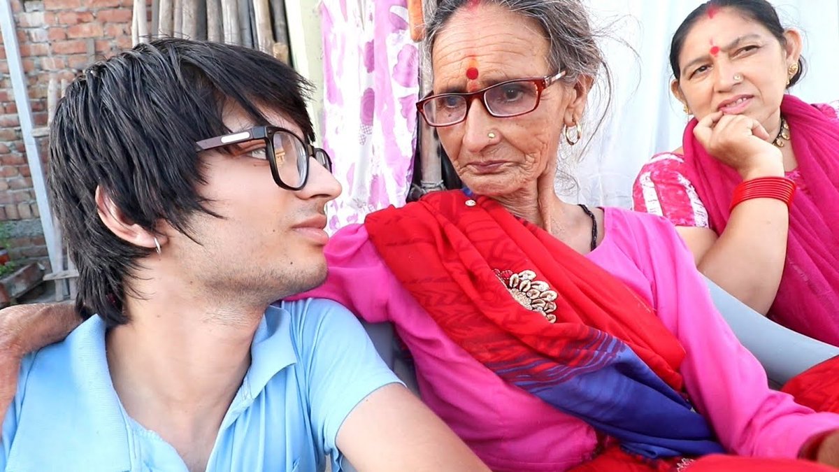 Ek साधारण सा ladka आज india का no.1 Vlogger है...

Only 
Consistency 
Hardwork 
Luck 
Timing 
Family Support