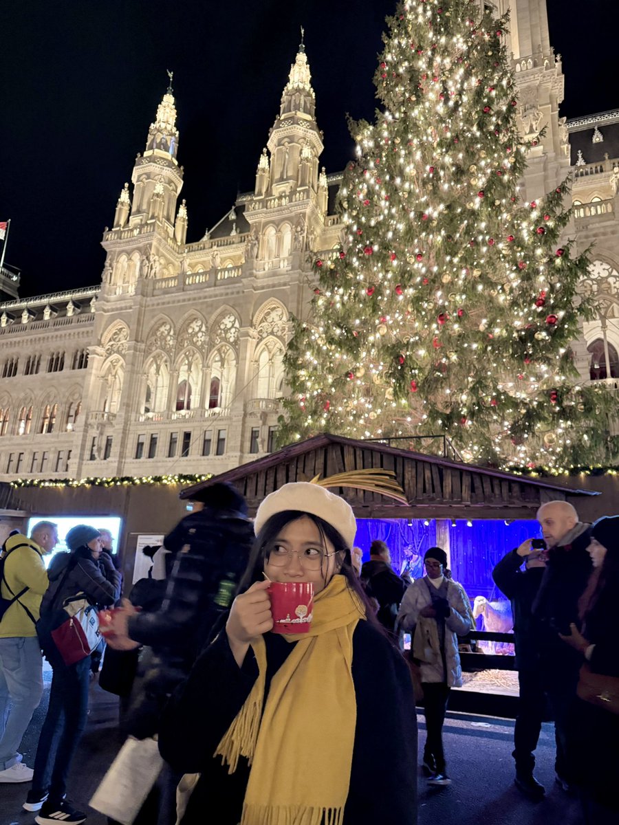 bibbabbbi's tweet image. - attend svt concerts in Asia
- eat kebab in Turkey
- sip hot apple punch in Austria
- just chill and laying down in the Alps 

Being 25+ means you get to shape your own life, go where you want, and collect the moments that make you feel alive.