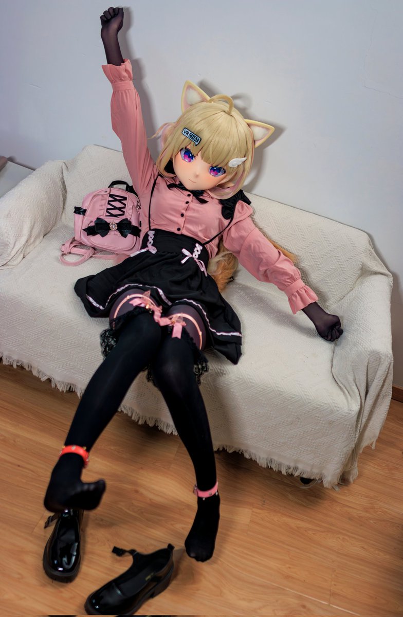小脚我吃。
📷： <a href="/FengZhi_LQ/">风止灬群花落</a> 
#kigurumi #着ぐるみ