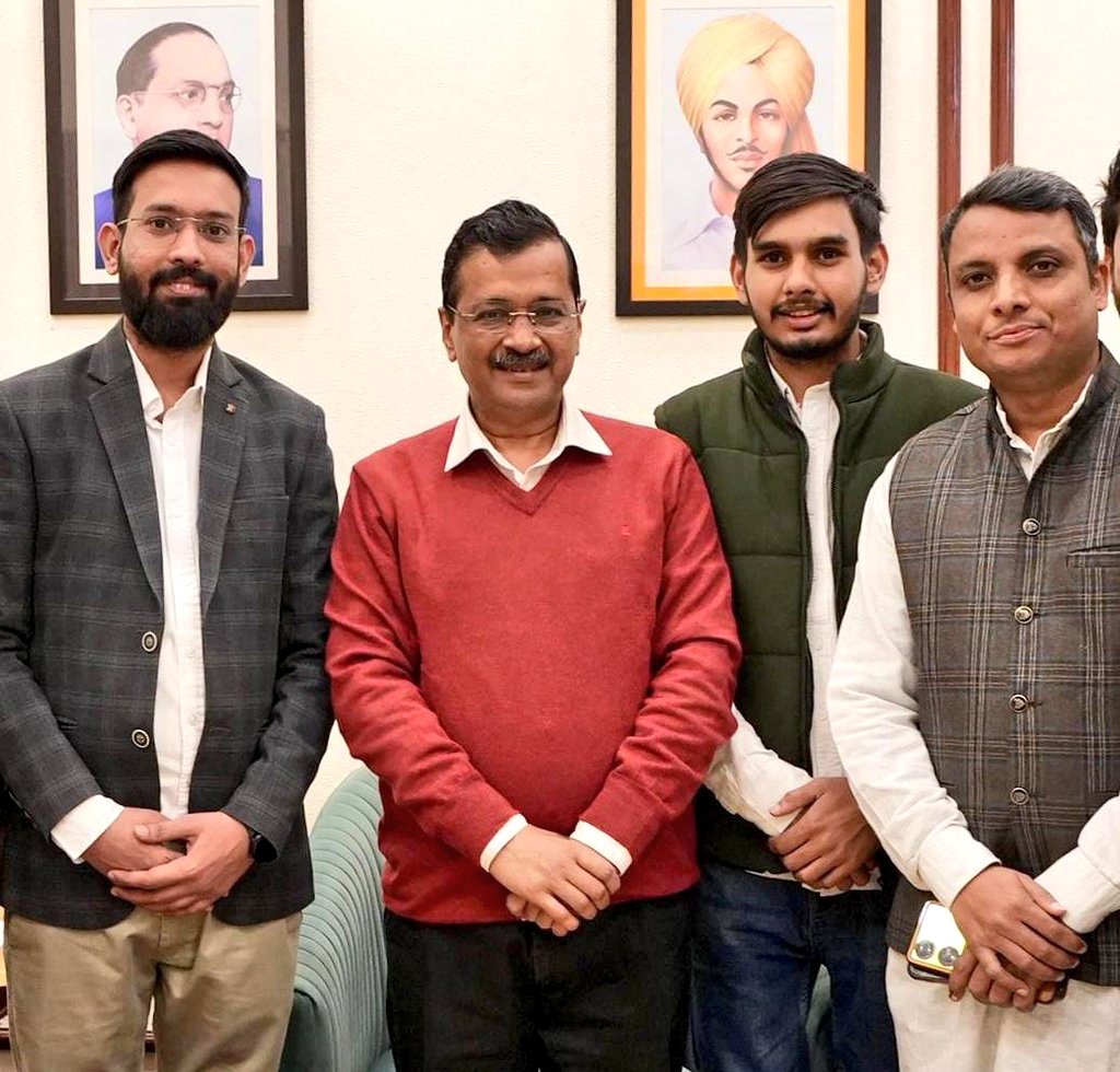 PradeepBochliya's tweet image. हम &apos;AAP&apos; के थे,
&apos;AAP&apos; के हैं, 
और जीवनभर &apos;AAP&apos; के रहेंगे।

@DevenderYadav_