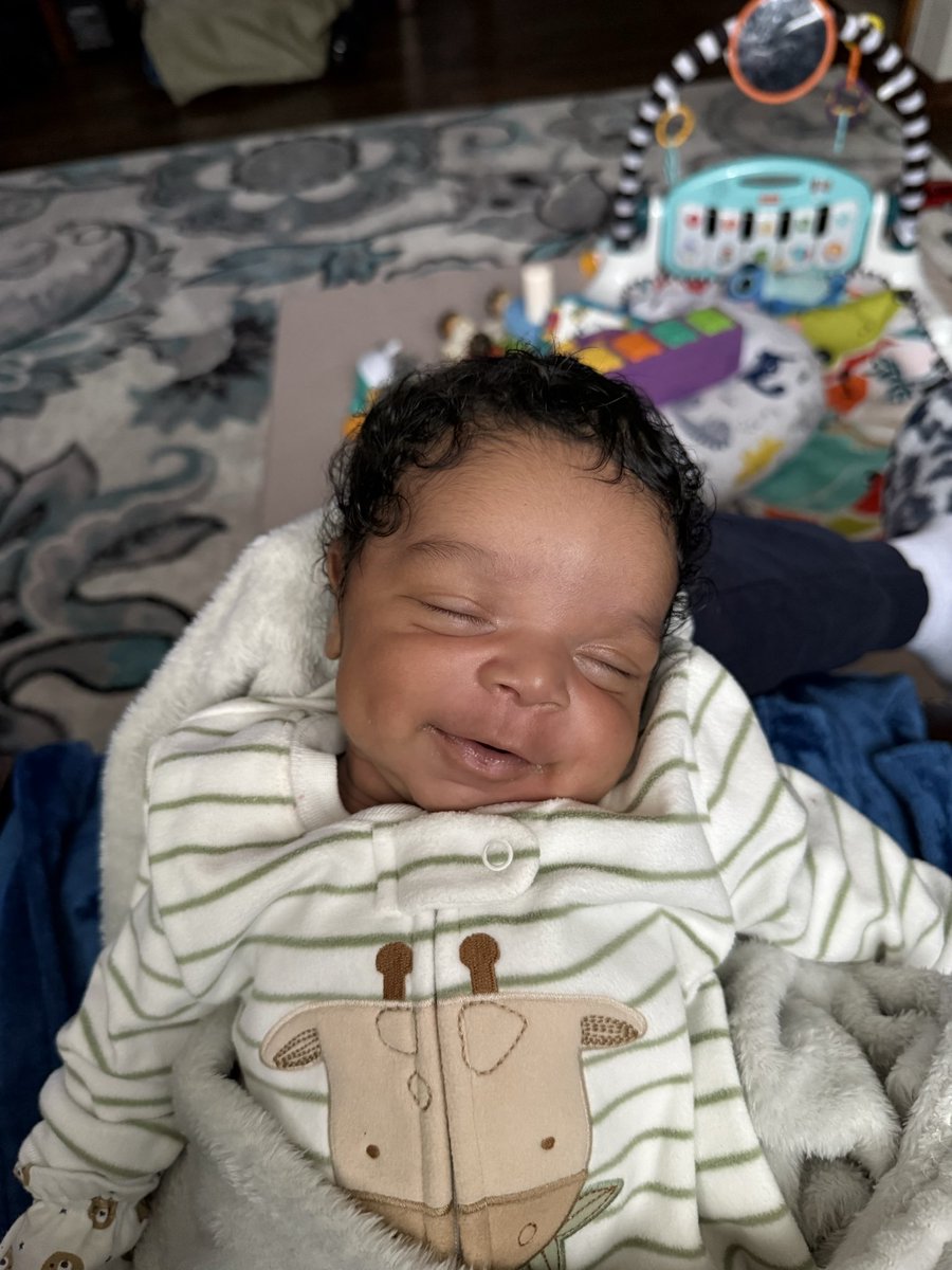 GigitheDon's tweet image. My handsome boy 🩵