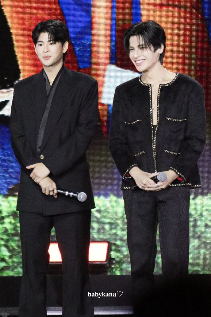 Aompatna476's tweet image. เป็นกำลังใจให้พี่มาร์คเสมอไม่ว่าจะในบทบาทไหนในอนาคตขอให้ทำทุกอย่างแบบเต็มที่ไม่ต้องกลัวอะไรเลยจะยังมีเราที่จะคอยเป็นกำลังใจสนับสนุนในทุกๆเส้นทางที่เลือกเสมอนะ

@mmarkpkk #mmarkpkk