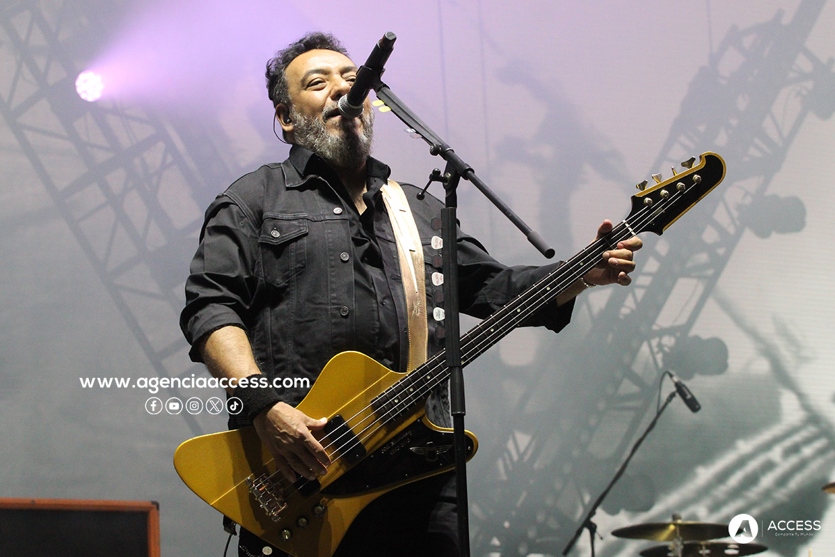 AgenciaAccess's tweet image. 📸 #galeria #concierto @MolotovBanda en #TecateComuna 2025 acortar.link/tQAFXB 

@ApodacaGroup @TecateComuna