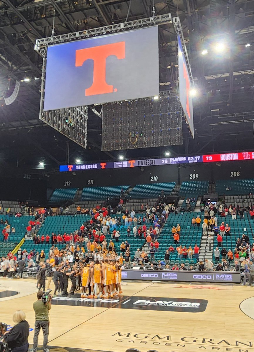 CSpenc6's tweet image. 🧡 I love our Vols! 🧡