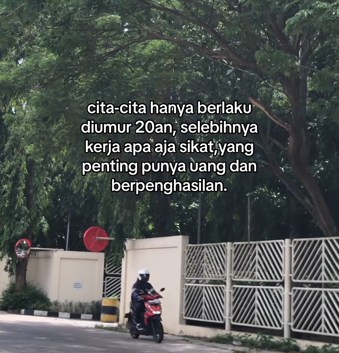 pocomnkg (@mhdarieff_) on Twitter photo 