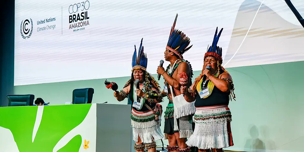 𝗖𝗢𝗣 𝟯𝟬 𝗳𝘂𝗺𝗯𝗹𝗲𝘀 𝘁𝗵𝗲 𝗵𝗮𝗿𝗱 𝗶𝘀𝘀𝘂𝗲 𝗶𝗻𝘁𝗼 𝘁𝗵𝗲 𝗳𝘂𝘁𝘂𝗿𝗲
COP 30 in Brazil started off unusually quiet, with major contentious issues deliberately left off the initial agenda. This was likely a nod to Trump's absence, as the biggest sticking point is