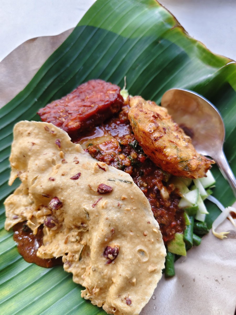 Dee 🇮🇩🇵🇸 tweet media