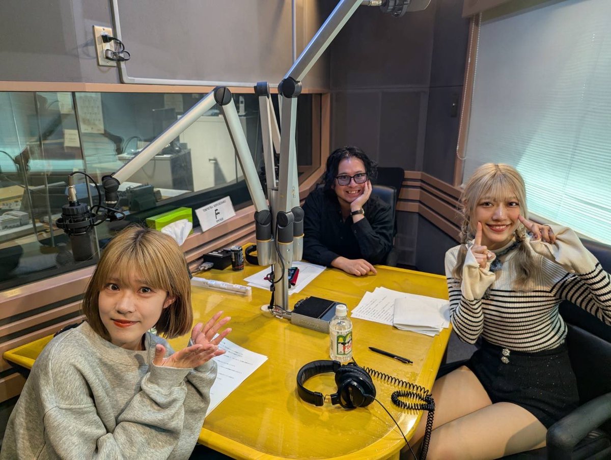 【メディア情報】
11月26日(水)
Untitledのイッサイガッサイ

23:00～23:30(毎週水曜)

FM FUJI
GIRLS♥GIRLS♥GIRLS=REDZONE=
『#アンサイ』

出演は
#帶川杏里 #藤沢優衣

MASA ( #二人目のジャイアン )

メッセージをお待ちしています
✉️un@fmfuji.jp です

radiko
radiko.jp/mobile