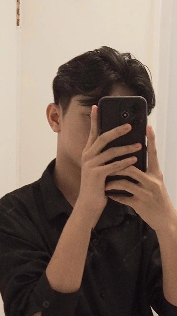 в у 🐣 tweet media