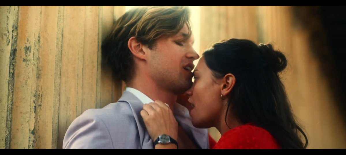 WithhLoveAnnie's tweet image. Will never get over how Ruby dominated this lovemaking while James was being docile and going with the flow

Since S€X is mostly and always baout power, women rarely are shown taking the control during intimate scenes. 
This was so refreshing to watch 

#MaxtonHall #RubyJames