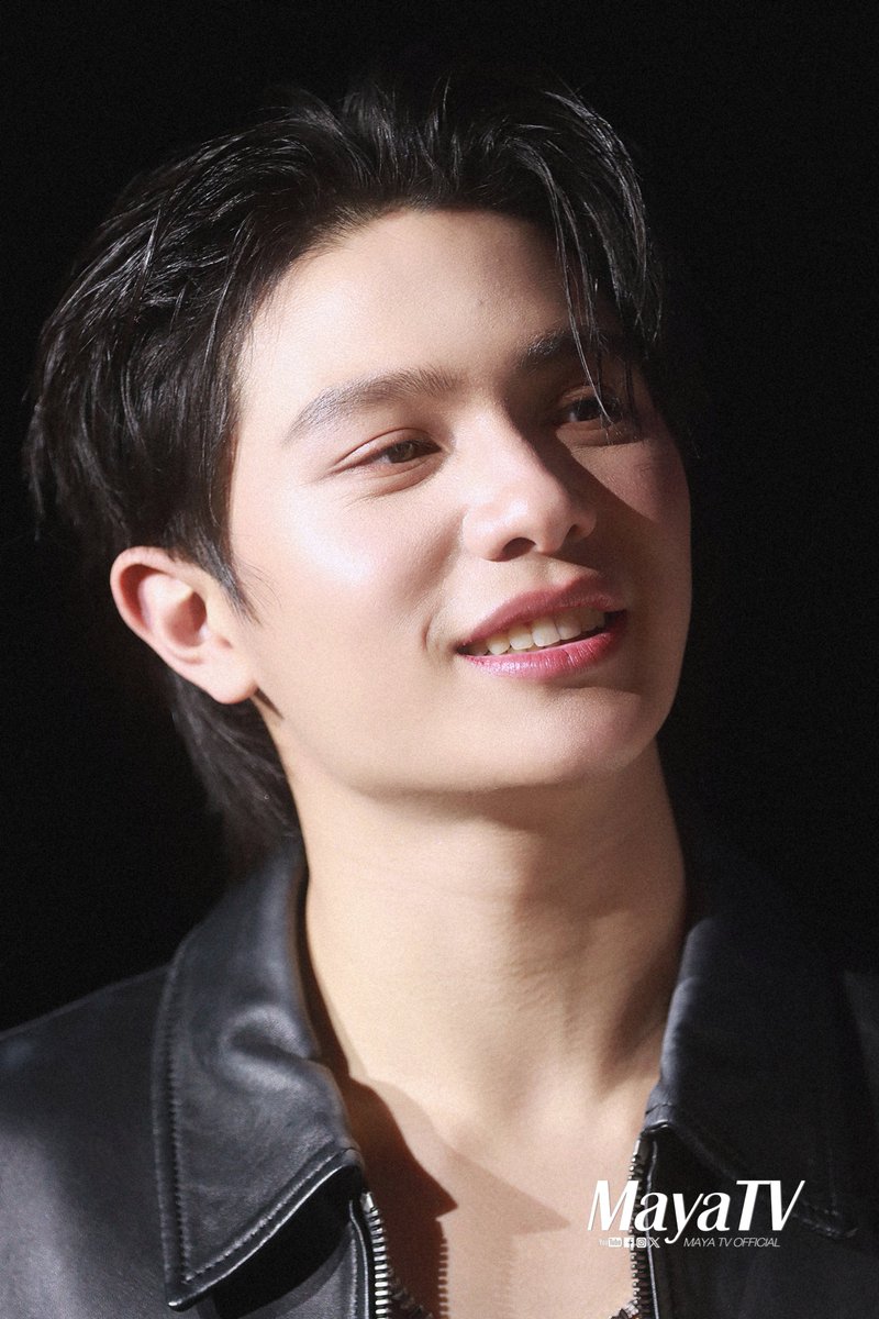 mayaonline2002's tweet image. Snapshot #MAYATVOFFICIAL | วิลเลี่ยม #williamjkp เอส #est_rvp กับซีรีส์ใหม่ “You Maniac เดี๋ยวจะรักซะให้บ้า” ในงาน “GMMTV 2026 Magic Vibes Maximized” #GMMTV2026

Interview📽🔗youtu.be/je6C8IvoWc4?si…

WILLIAMEST MAGIC VIBES

#WilliamEst #วิลเลี่ยมเอส