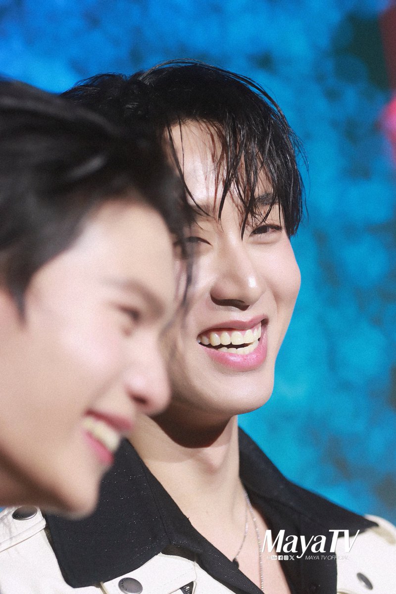 mayaonline2002's tweet image. Snapshot #MAYATVOFFICIAL | วิลเลี่ยม #williamjkp เอส #est_rvp กับซีรีส์ใหม่ “You Maniac เดี๋ยวจะรักซะให้บ้า” ในงาน “GMMTV 2026 Magic Vibes Maximized” #GMMTV2026

Interview📽🔗youtu.be/je6C8IvoWc4?si…

WILLIAMEST MAGIC VIBES

#WilliamEst #วิลเลี่ยมเอส