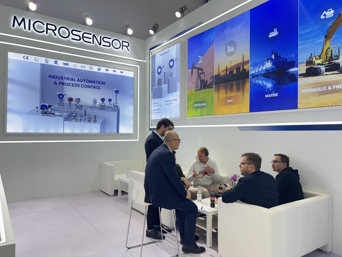 MicroSensorHome's tweet image. Day 1 at SPS 2025—Our team spent the day connecting with visitors, sharing insights, and exchanging ideas 🤝💬. 
We’ll be on-site at SPS through November 27—meet us and explore our latest innovations in pressure, level, flow, and temperature measurement.