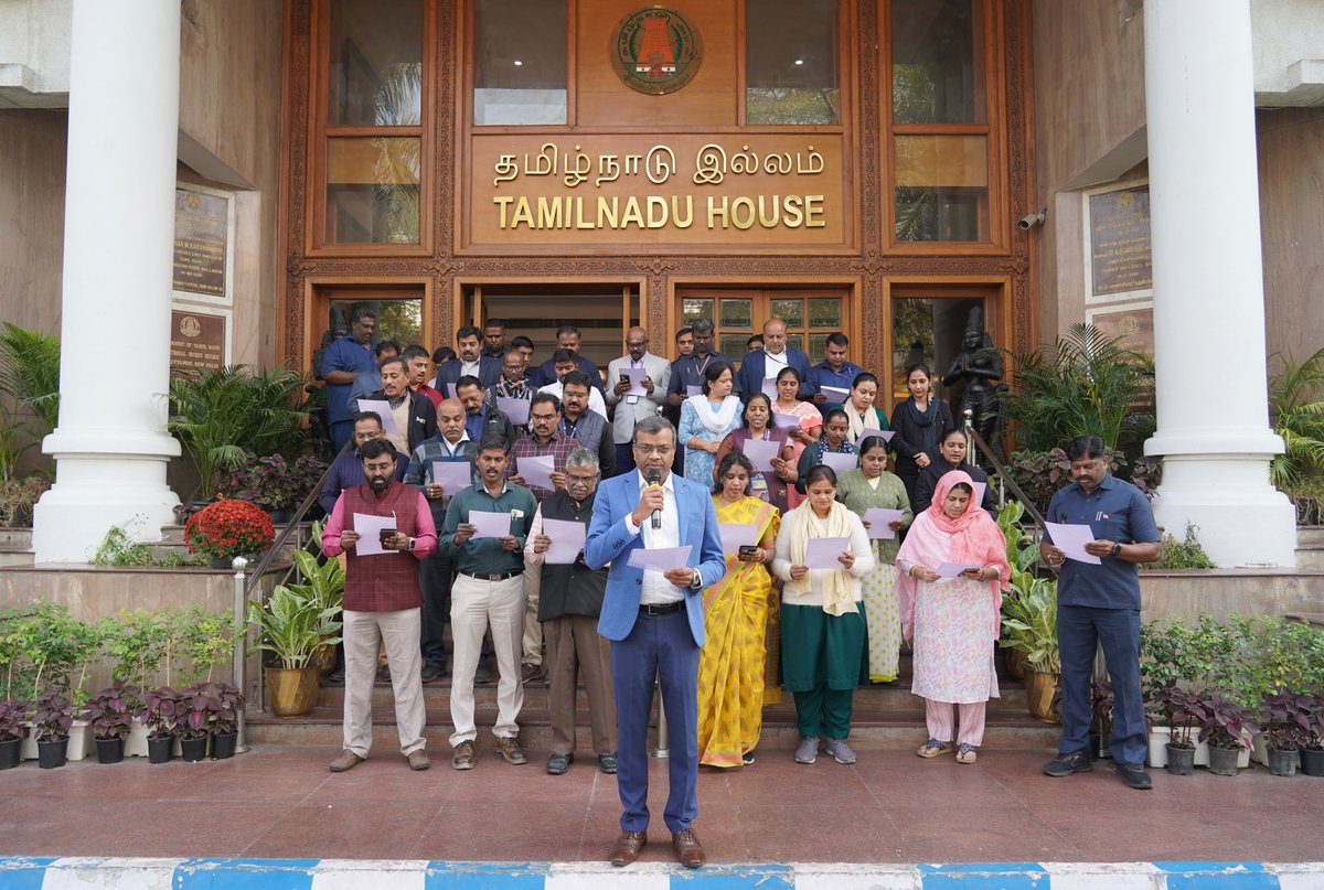 #ConstitutionDay day (26.11.2025) commemorating the day of the adoption of the Constitution of India was observed <a href="/tnhdelhi/">TN House Delhi</a> . The Resident Commissioner Th.Ashish Kumar, I.A.S., read the Preamble of the Indian Constitution among the Staff and Guests <a href="/tnhdelhi/">TN House Delhi</a>.