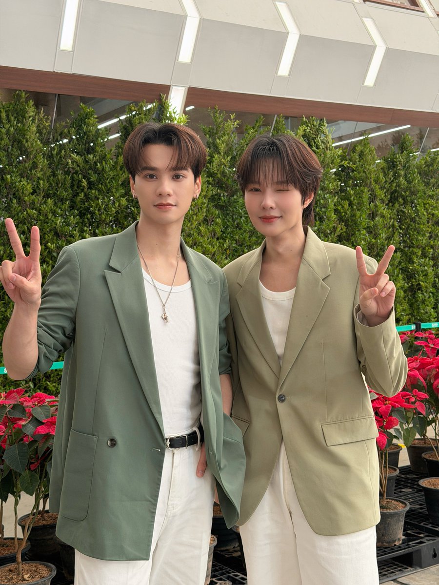 DomundiTV's tweet photo. “เก่ง” @harit_keng และ “น้ำปิง” @nampingnapat พร้อมแล้วสำหรับงาน Lolane Colours Your World With KengNamping ✨️

#LolaneNatureCodexKengNamping https://t.co/8RJo0qloLO