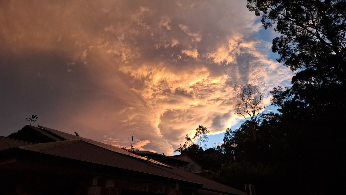 FactFirstNet's tweet image. Sunday at the coast was an experience. Looked gorgeous